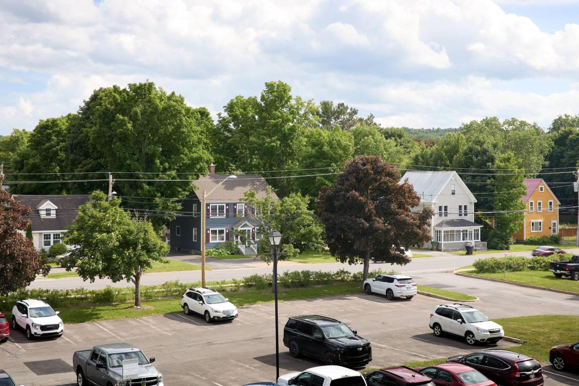 Delta Hotels By Marriott Fredericton Exterior photo